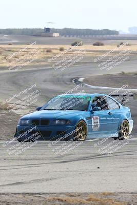 media/Nov-10-2024-GTA Finals Buttonwillow (Sun) [[9486b6e4c5]]/Group 4/Session 3 (Off Ramp)/